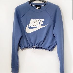 NIKE Cropped Sweatshirt